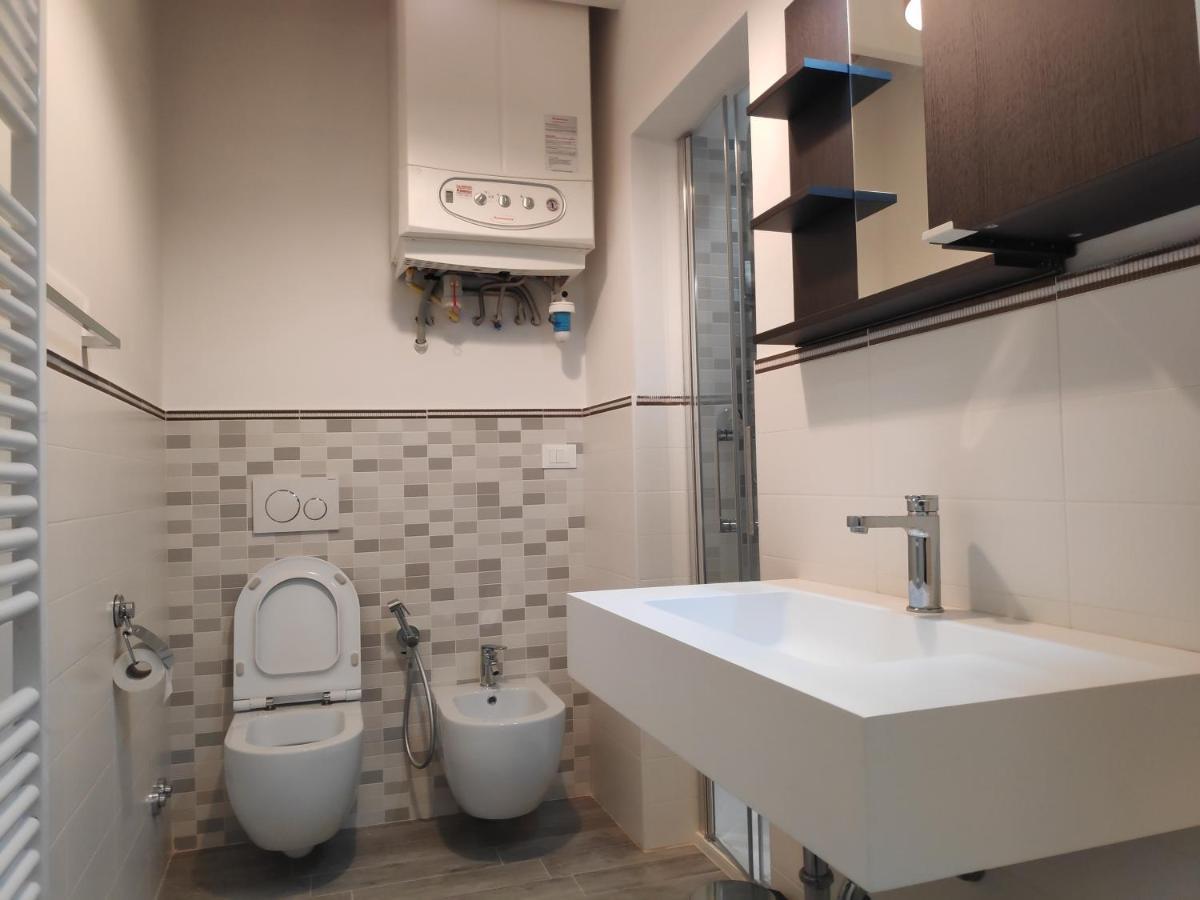 Casadei Guest House Stazione Болонья Экстерьер фото